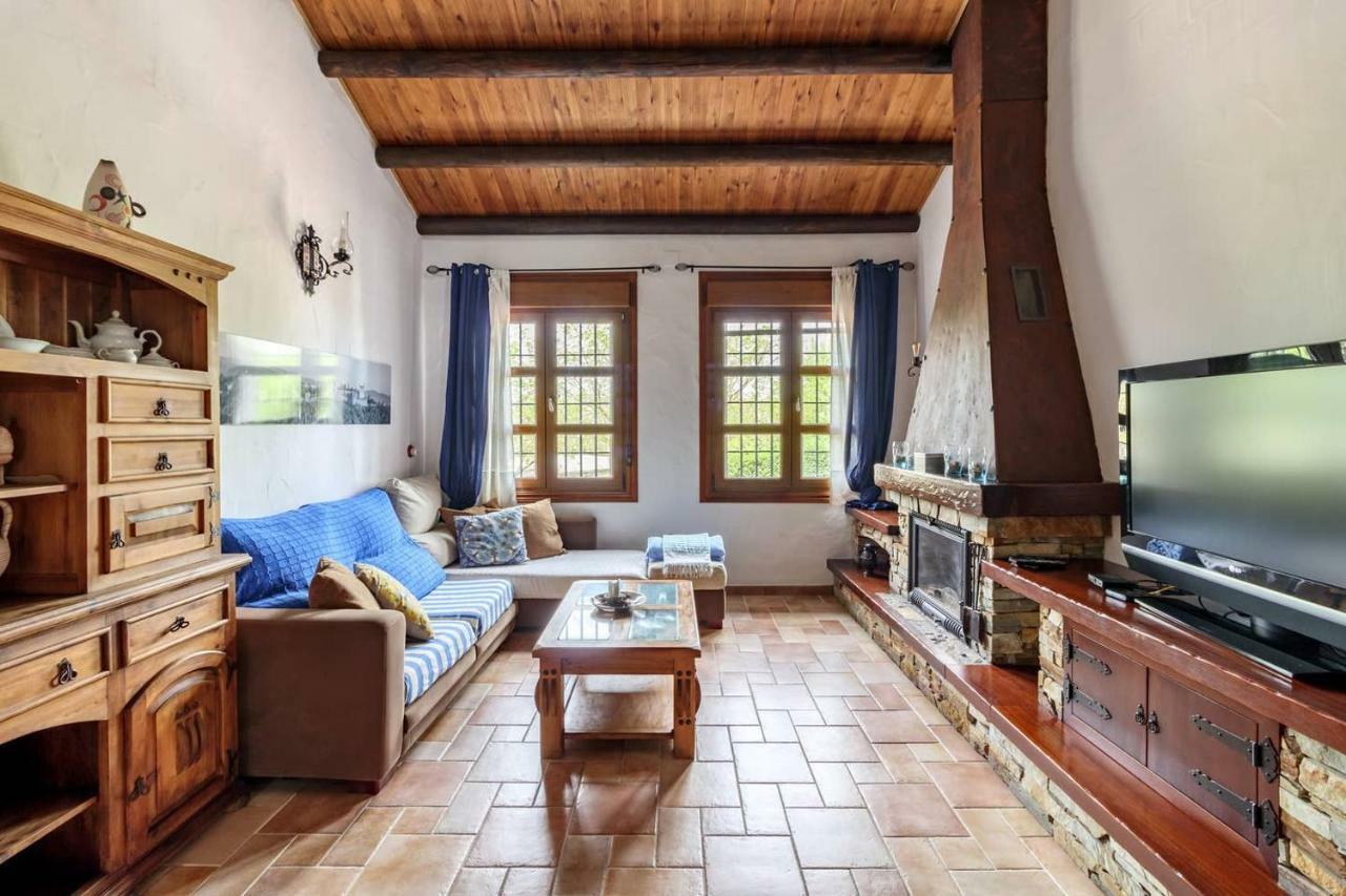 Encantadora Casa Con Piscina Privada Y Chimenea Padul Exterior photo